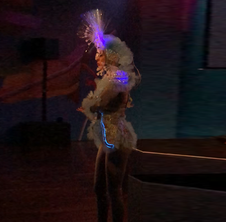 #ericagrayartist #wearableartist #wearableart #fashionartist #fashiondesigner #designerfashion #fashionmask #sartorialfashtech #sartorial2018 #maskdesigner #wearables #fashiontech #3dfashion #3dfashiondesign #wearablesculpture #vividsydney	