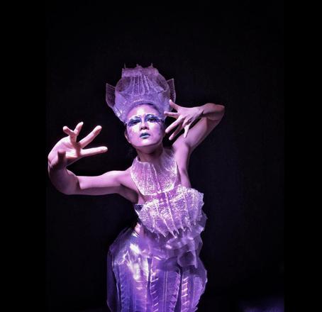 #ericagrayartist #wearableartist #wearableart #fashionartist #fashiondesigner #designerfashion #fashionmask #mask #maskmaker #maskdesigner #wearables #fashiontech #3dfashion #3dfashiondesign